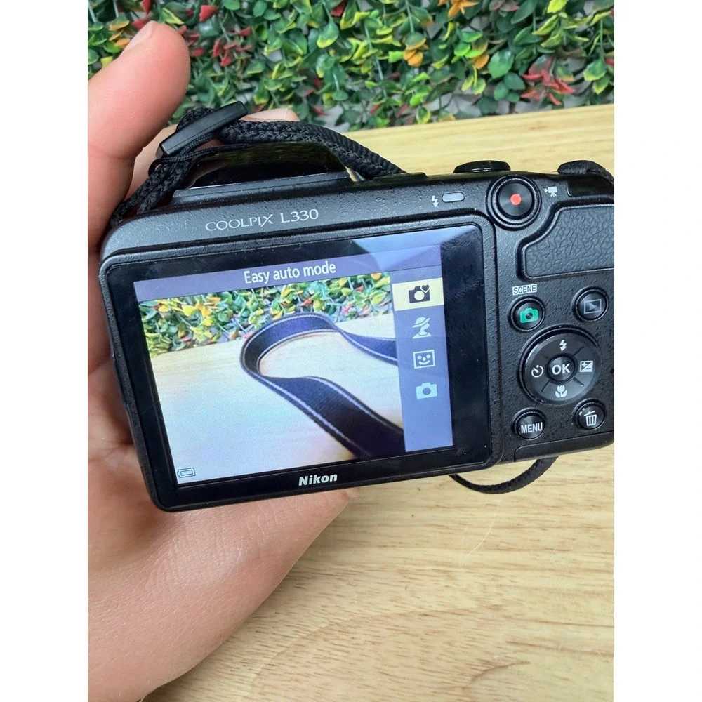 Nikon Coolpix L330 Digital Camera 20.2MP 26x Optical Zoom Black Bridge Camera